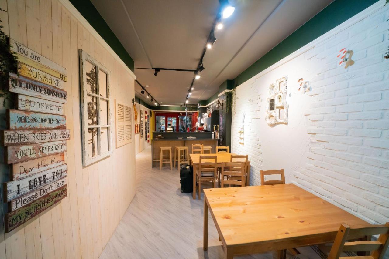 타이난 Fairytale House B&B 외부 사진
